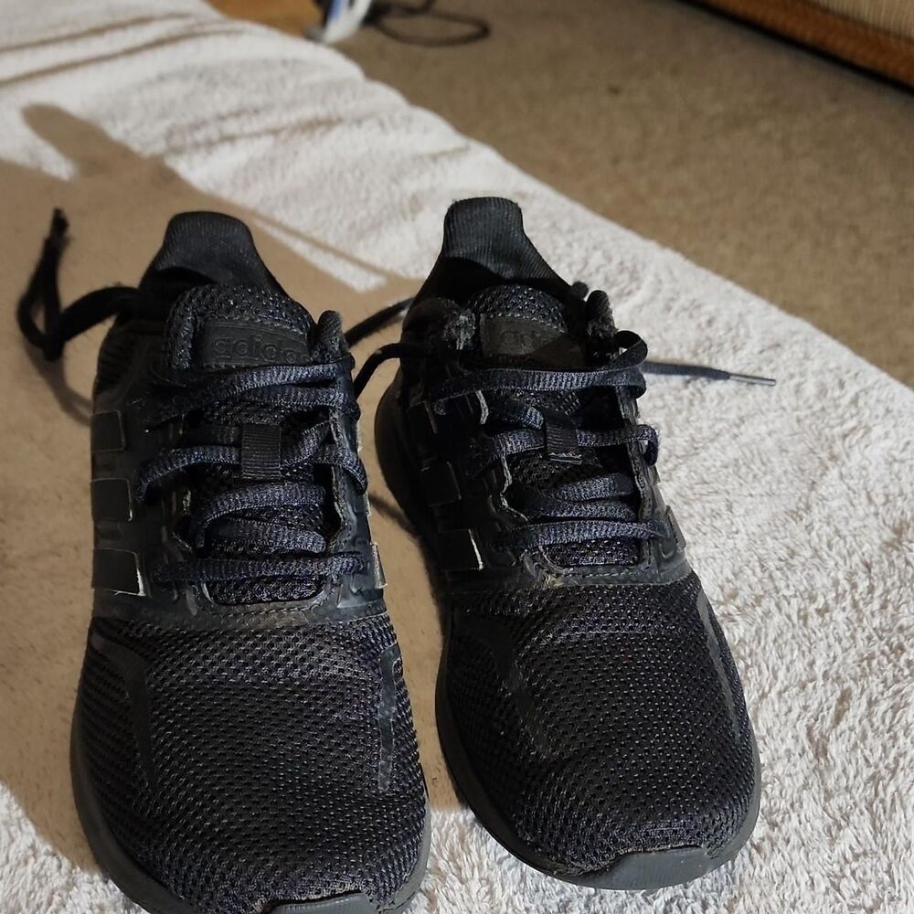 Adidas RunFalcon Triple Black Youth Kids Size 3 Sneakers F36549 Athletic Shoes